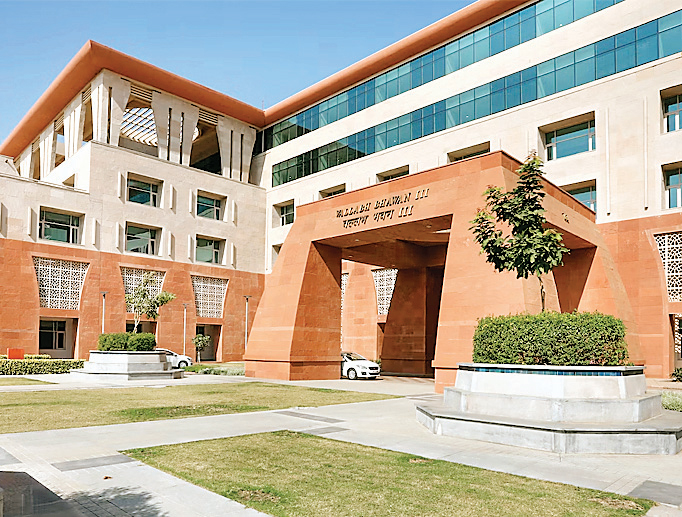 प्रशासनिक तबादले